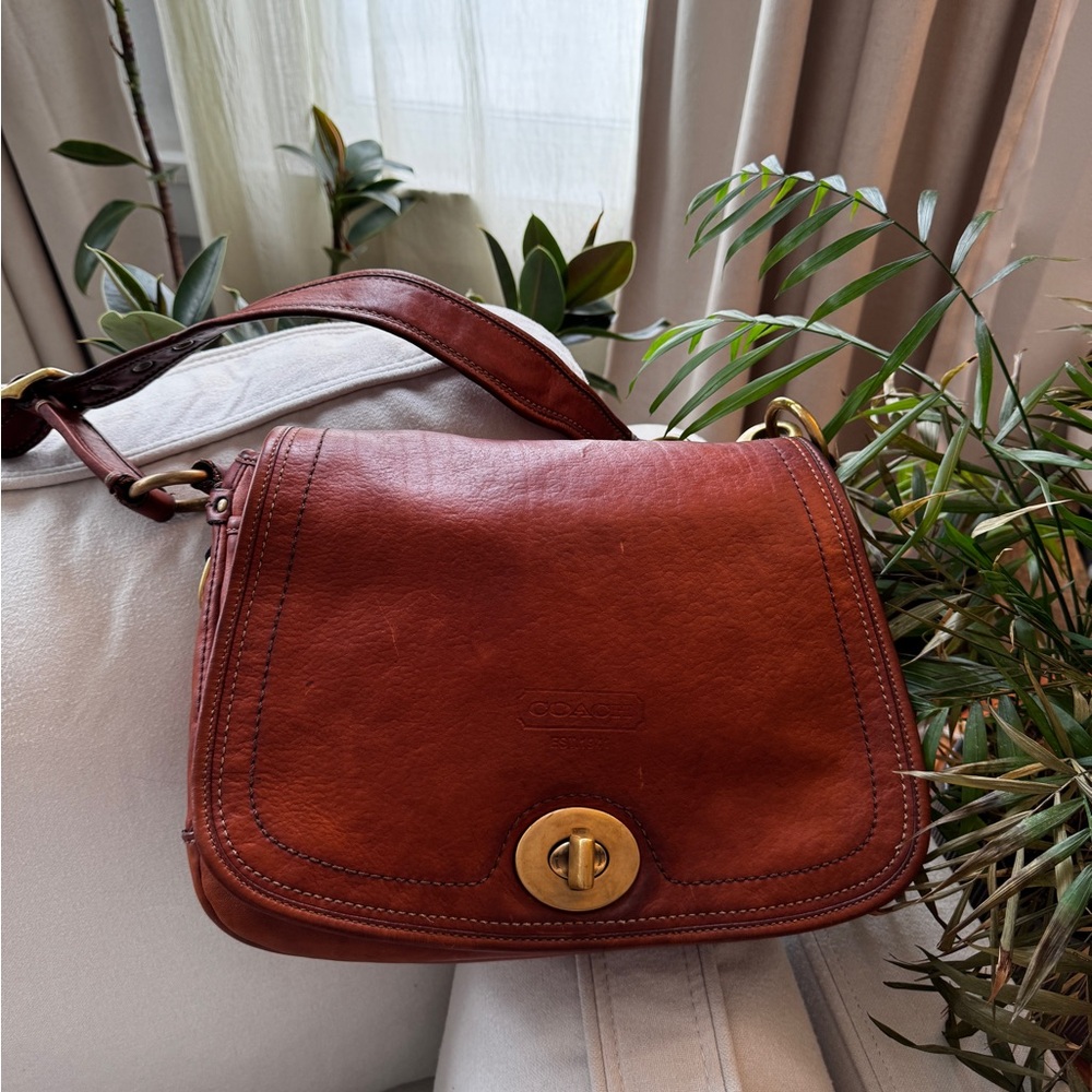 RARE Vintage Coach 65th Anniversary Legacy Stripe Flap Front Shoulder Bag #11134 - Picture 2 of 9